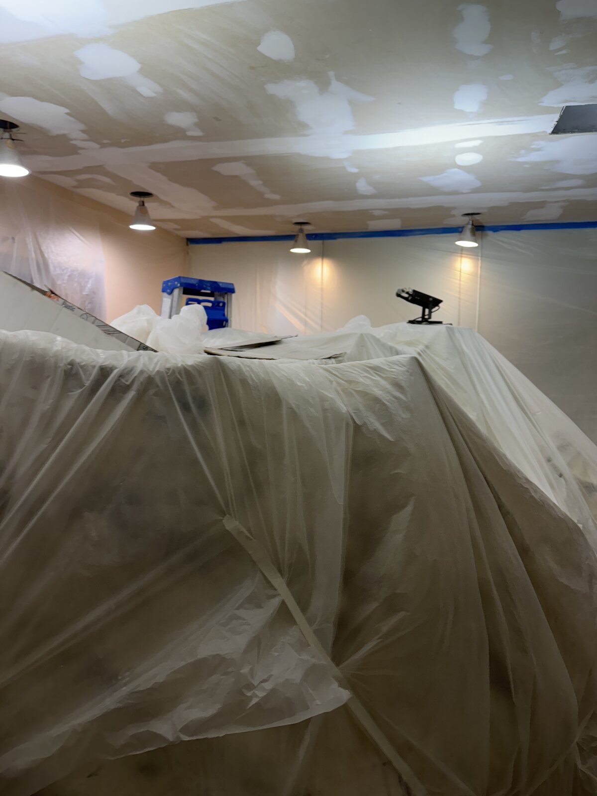 Ceiling and drywall finishing project